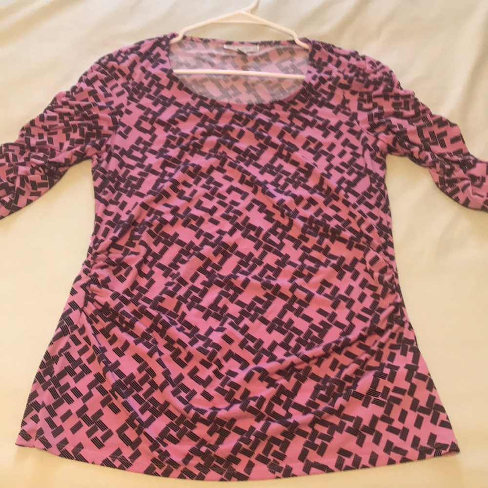 Women's size med top